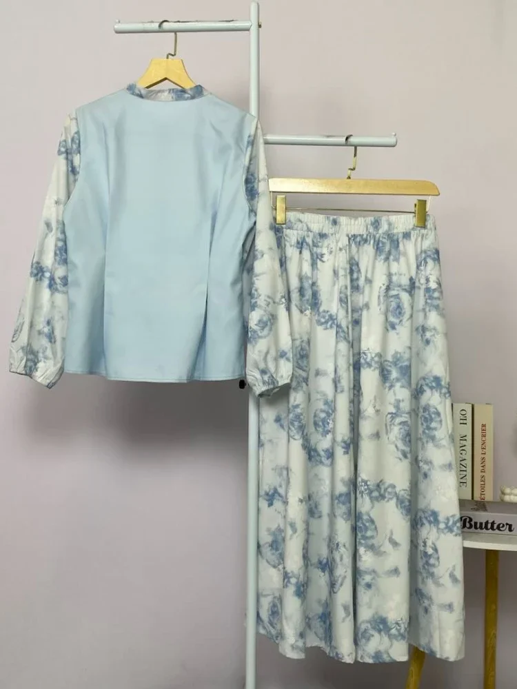 ASAYA Setelan wanita dengan pola cetak dan warna polos, dilengkapi dengan motif bunga, atasan elegan, disertai kemeja bercorak, dipadukan dengan rok panjang bercorak