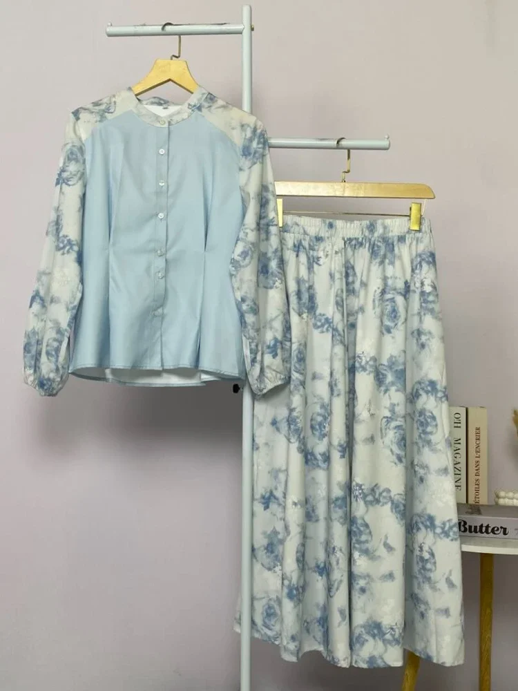 ASAYA Setelan wanita dengan pola cetak dan warna polos, dilengkapi dengan motif bunga, atasan elegan, disertai kemeja bercorak, dipadukan dengan rok panjang bercorak