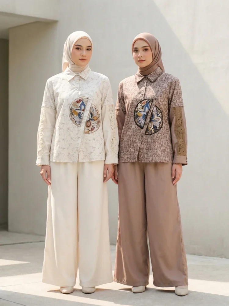 CHICMORE Kaos palsu dua potongan desain cetak bergabung warna murni dengan renda dan aksesoris bordir dengan celana panjang