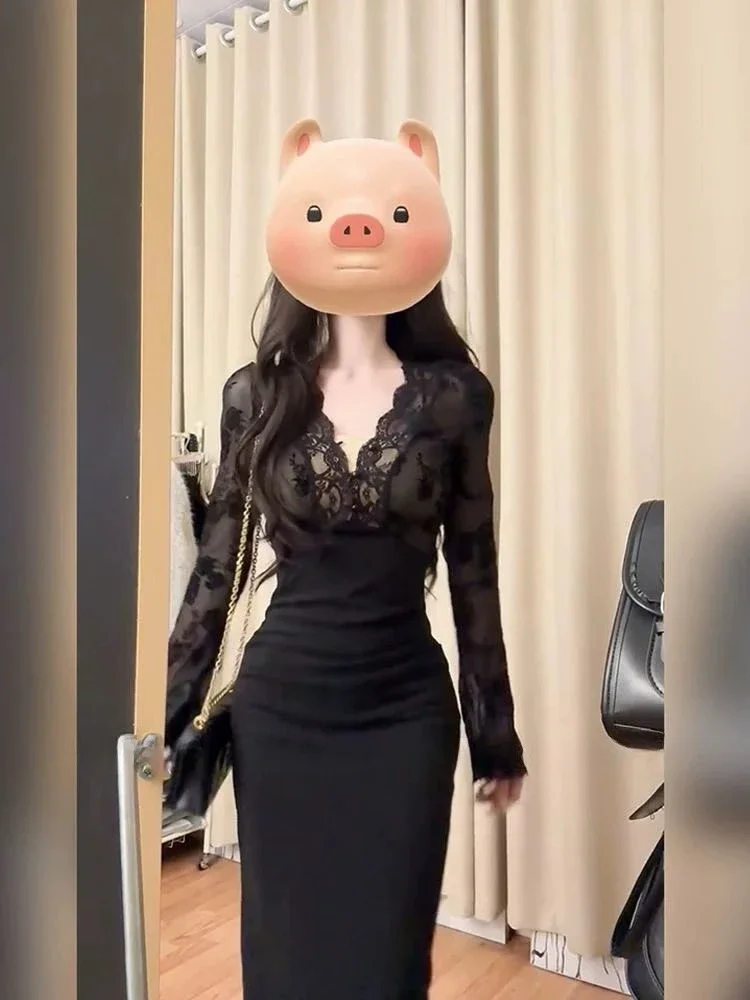 FADFAD Gaun maxi lengan panjang dengan kerah v neck model fitted
