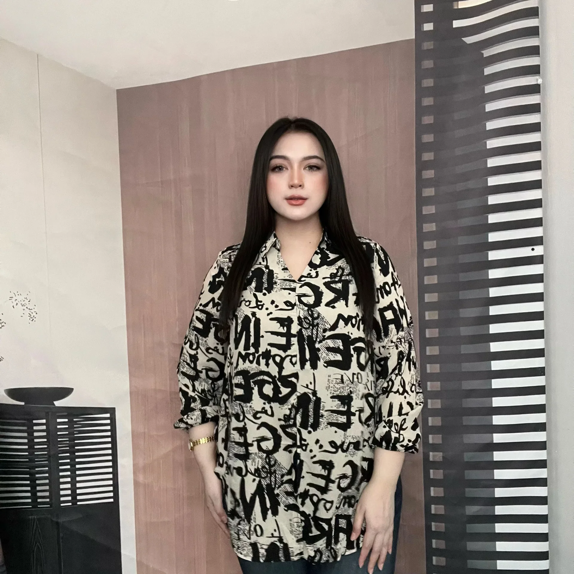 FADFAD Atasan kemeja kerah polo motif cetak gaya baru untuk wanita