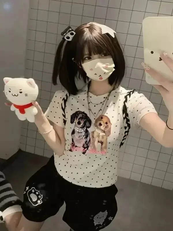 ASAYA Atasan wanita bermotif polkadot dengan model pinggang ramping