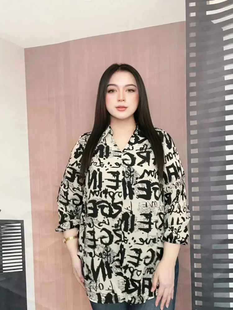 FADFAD Atasan kemeja kerah polo motif cetak gaya baru untuk wanita