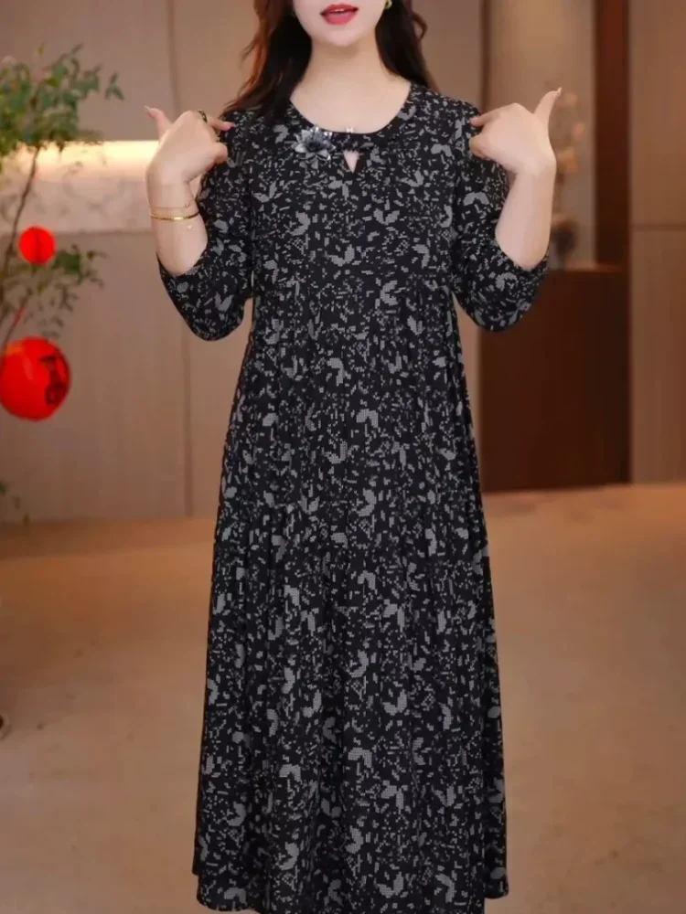 FADFAD Gaun motif bunga yang stylish dan kasual elegan untuk wanita