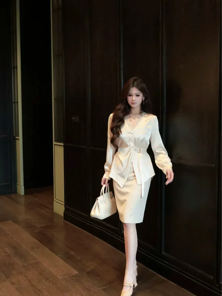 FADFAD Atasan elegan cantik dengan lengan panjang gaya baru untuk wanita