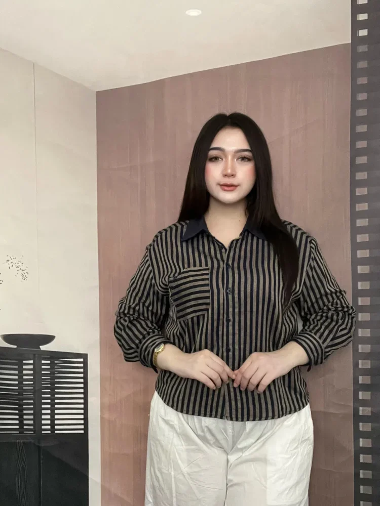 FADFAD Atasan kemeja garis garis lengan panjang gaya kasual dan kancing aktif