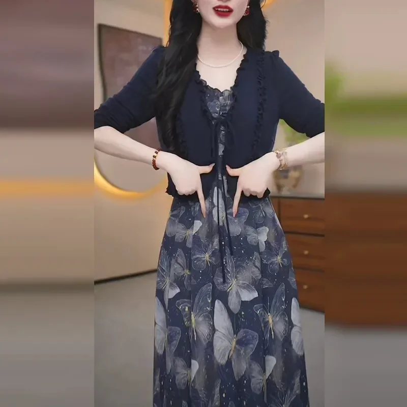 FADFAD Setelan dua potong atasan motif bunga lengan tiga perempat dengan gaun panjang bewarna polos untuk wanita