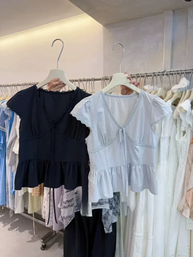 CHICMORE Atasan wanita slim-fit berkerah v modis mewah