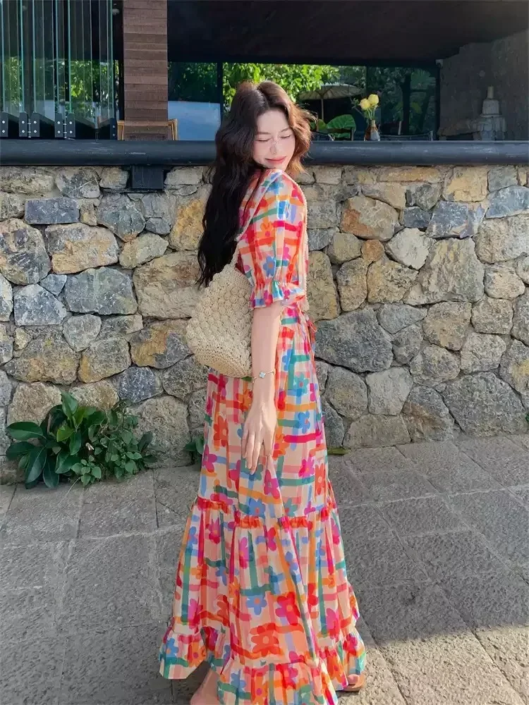 CHICMORE Dress lengan 3/4 berkerah dengan motif garis dan bunga manis