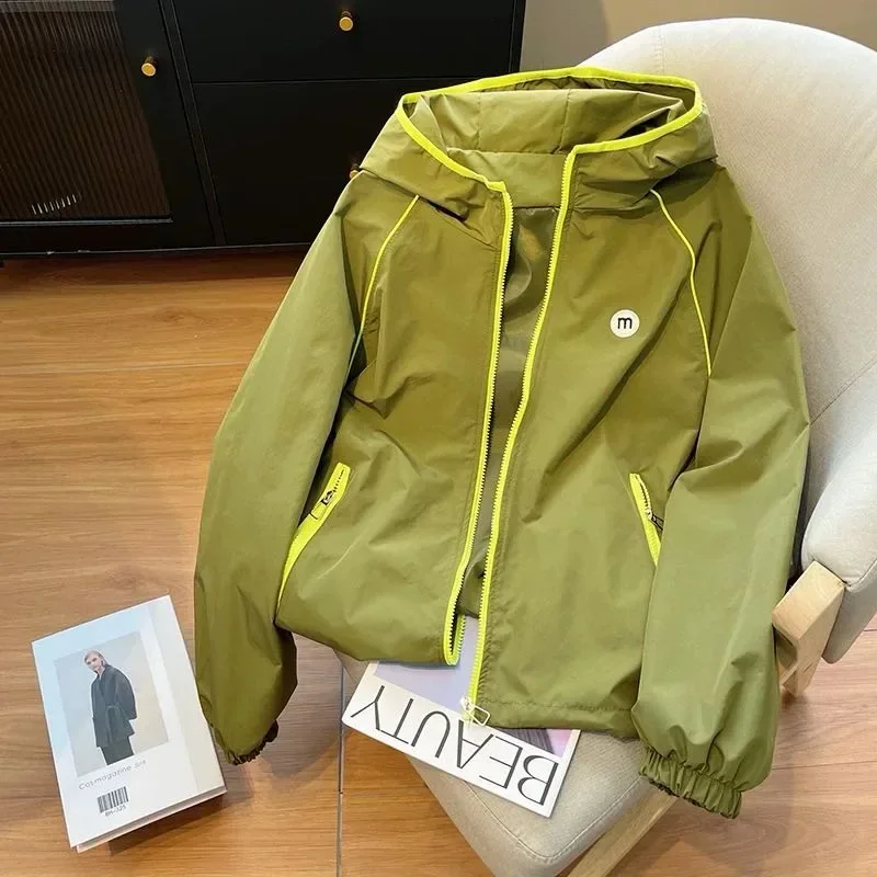 CHICMORE Jaket wanita lengan panjang model hoded dengan zipper warna cantik