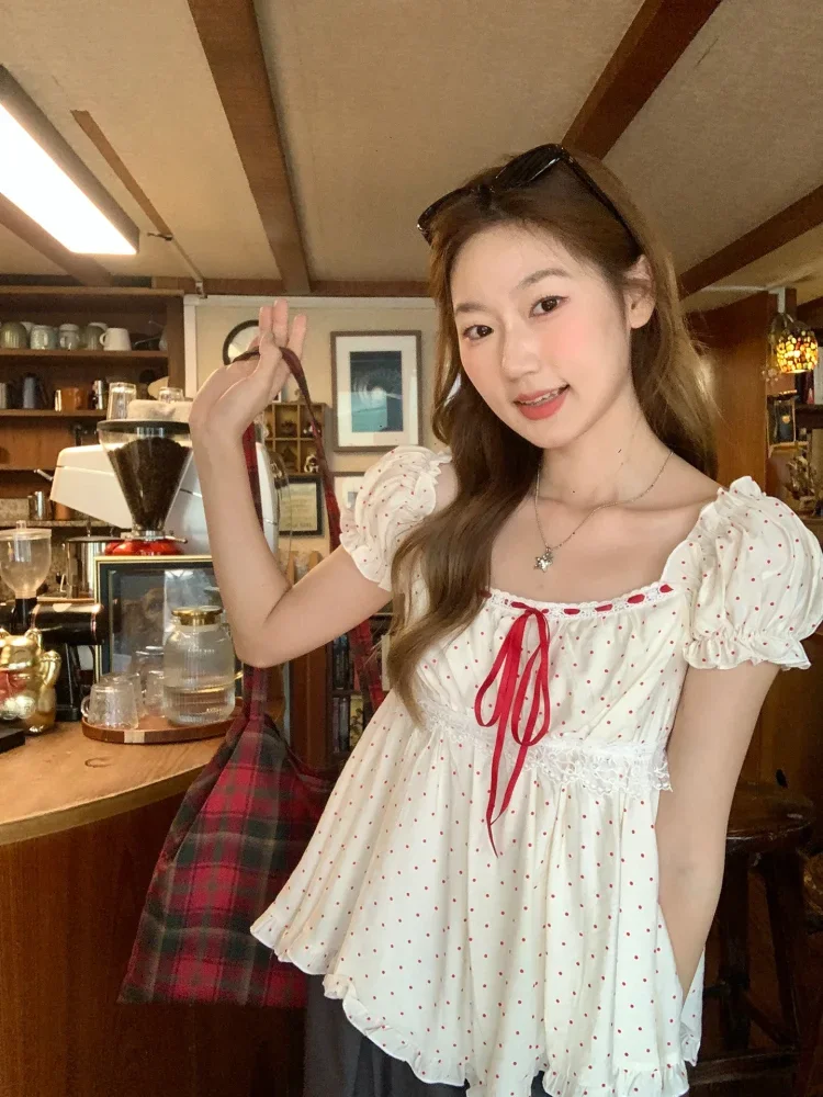 CHICMORE Atasan kemeja lengan pendek motif polkadot dan korean style