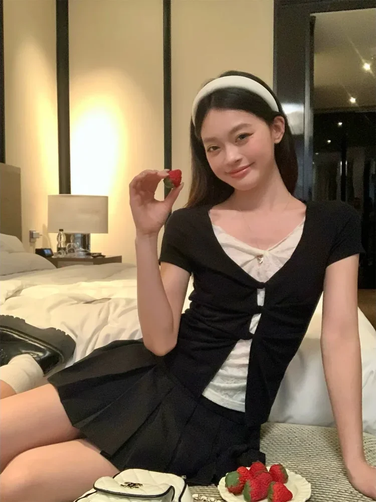 CHICMORE Atasan dua potong palsu lengan pendek t-shirt wanita gaya korea