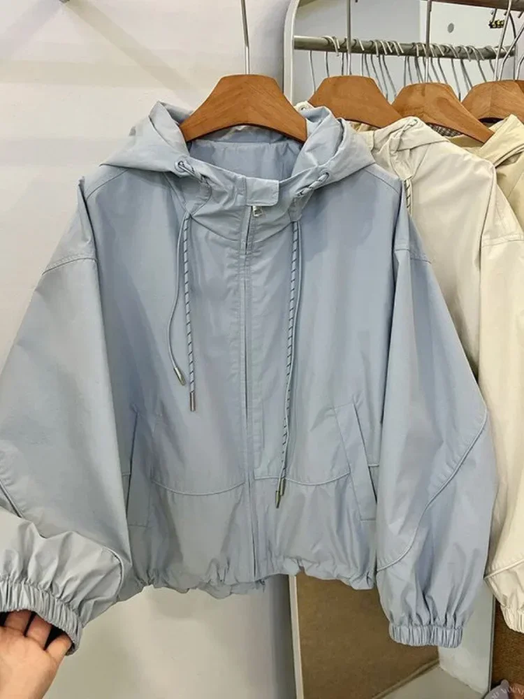 CHICMORE Jaket windbreaker dengan hoodie tali serut kasual chic