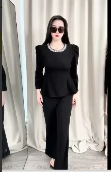 FADFAD Setelan wanita model retro pas badan dengan leher bulat