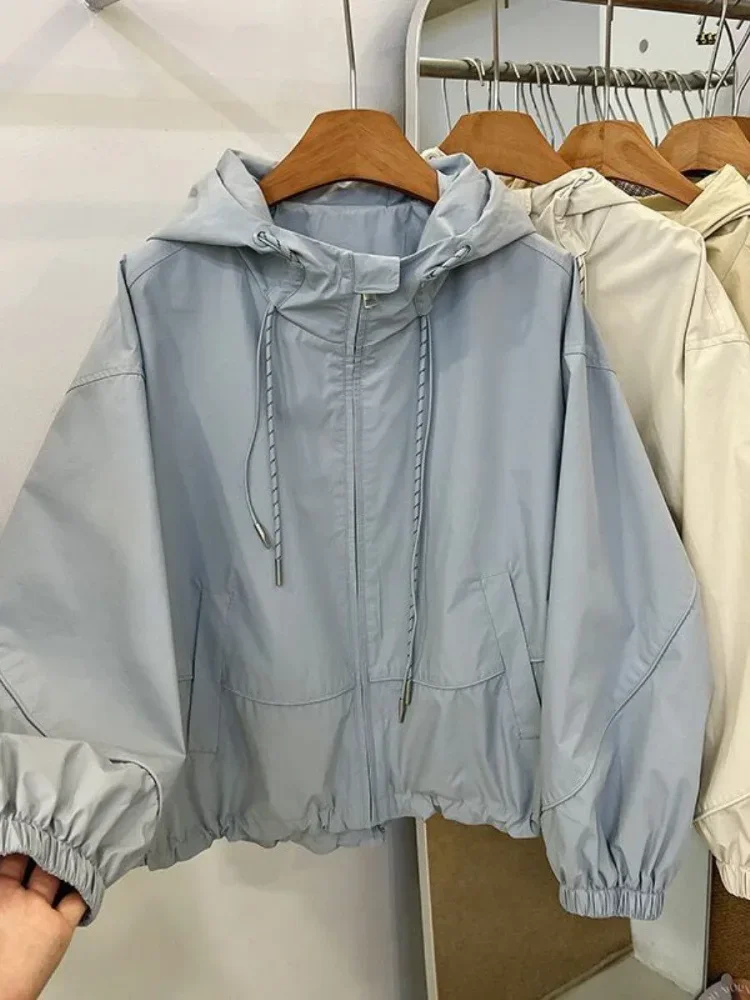CHICMORE Jaket windbreaker dengan hoodie tali serut kasual chic
