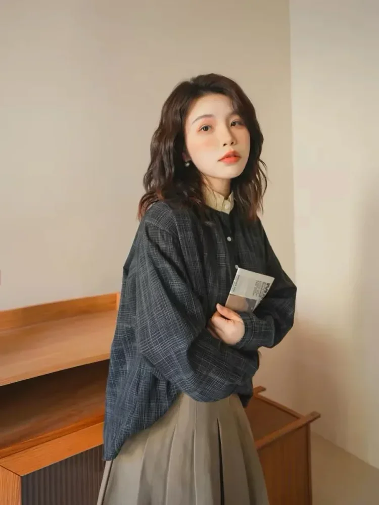 CHICMORE Kemeja wanita lengan panjang model longgar motif kotak kasual