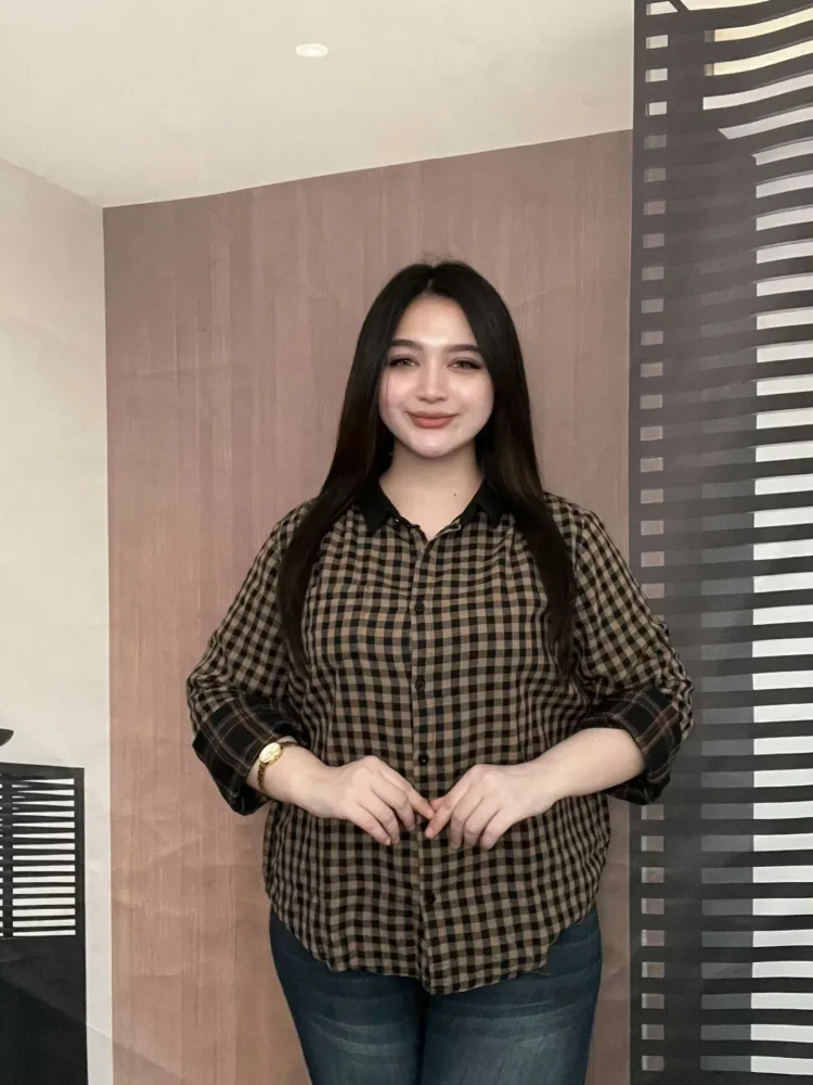 FADFAD Atasan kemeja dengan lengan panjang bermotif kotak-kotak gaya modis