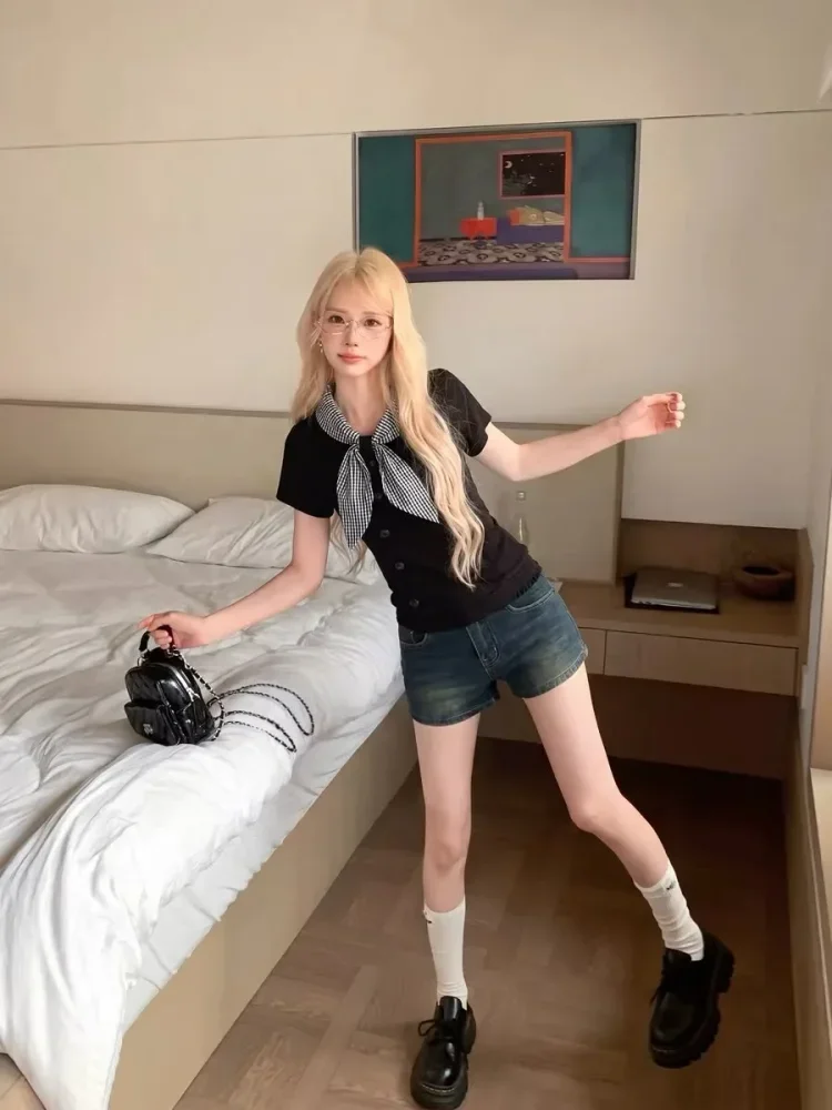 CHICMORE Atasan kaos model baru dengan gaya trendi dan lengan pendek