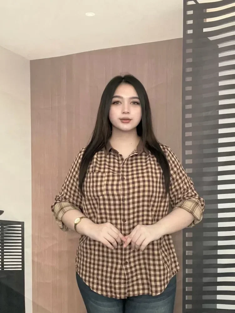 FADFAD Atasan kemeja dengan lengan panjang bermotif kotak-kotak gaya modis
