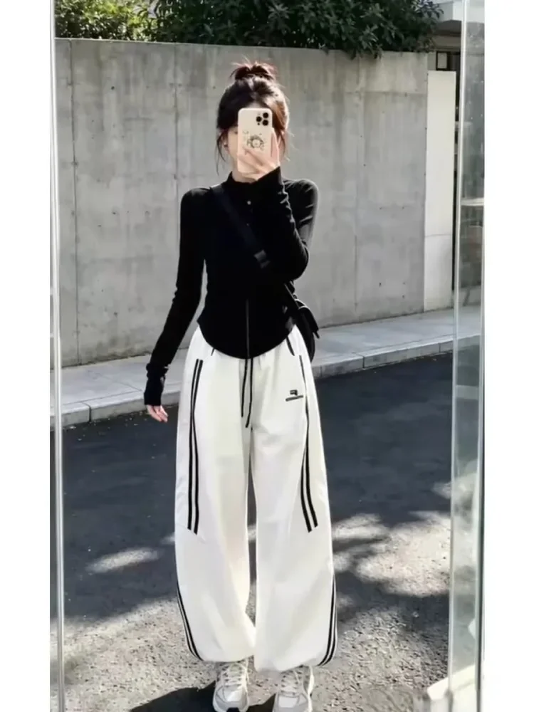 FADFAD Setelan dua potong wanita jaket fit body dan celana panjang sporty