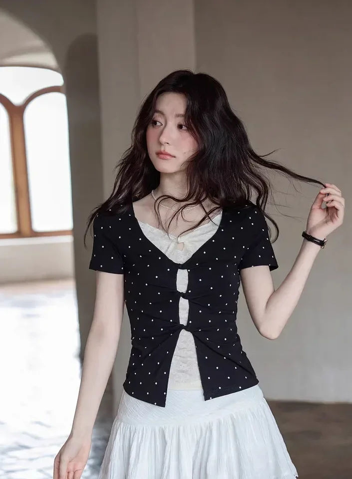 CHICMORE Atasan dua potong palsu lengan pendek t-shirt wanita gaya korea