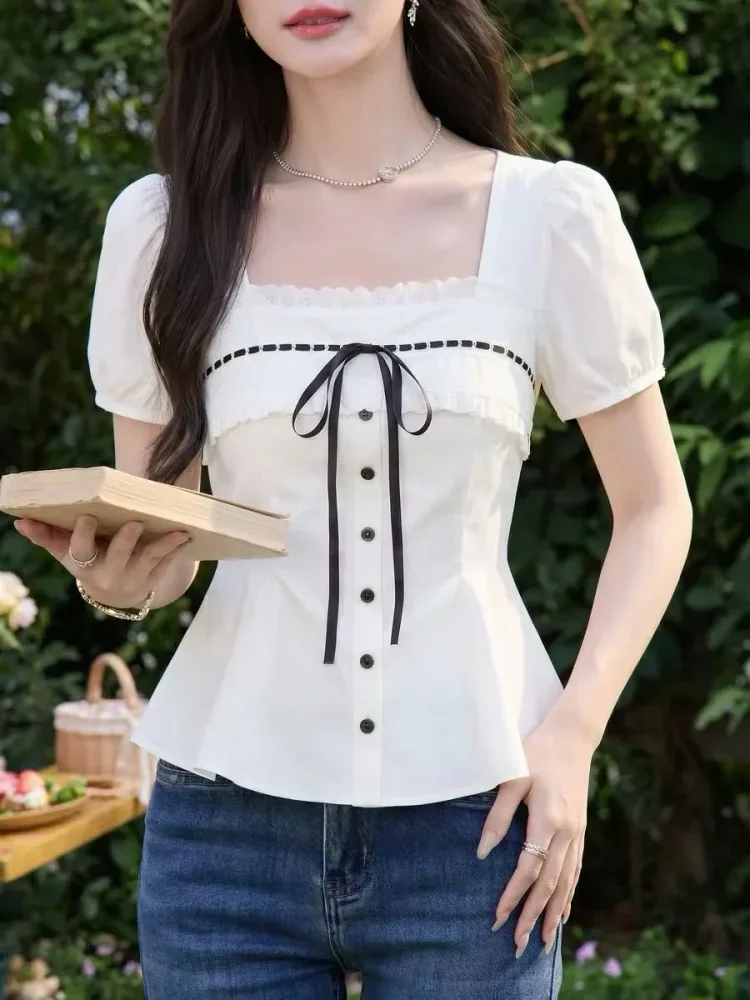 CHICMORE Blouse dengan kerah persegi dan lengan puff pendek wanita feminime