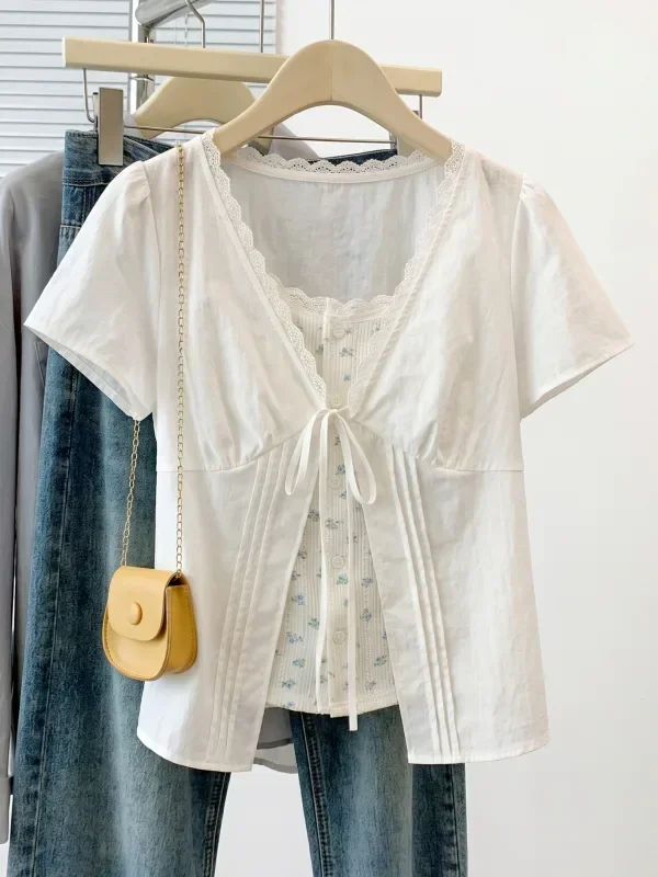 CHICMORE Atasan lengan pendek kerah leher v-neck fashion stylish wanita