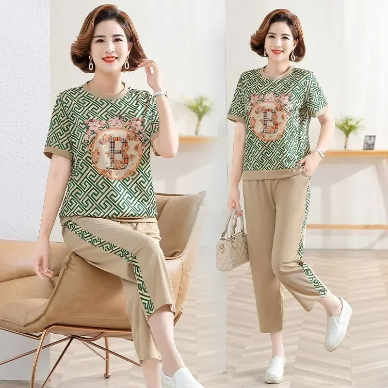 FADFAD Setelan wanita kasual dengan kaos lengan pendek bermotif + celana panjang