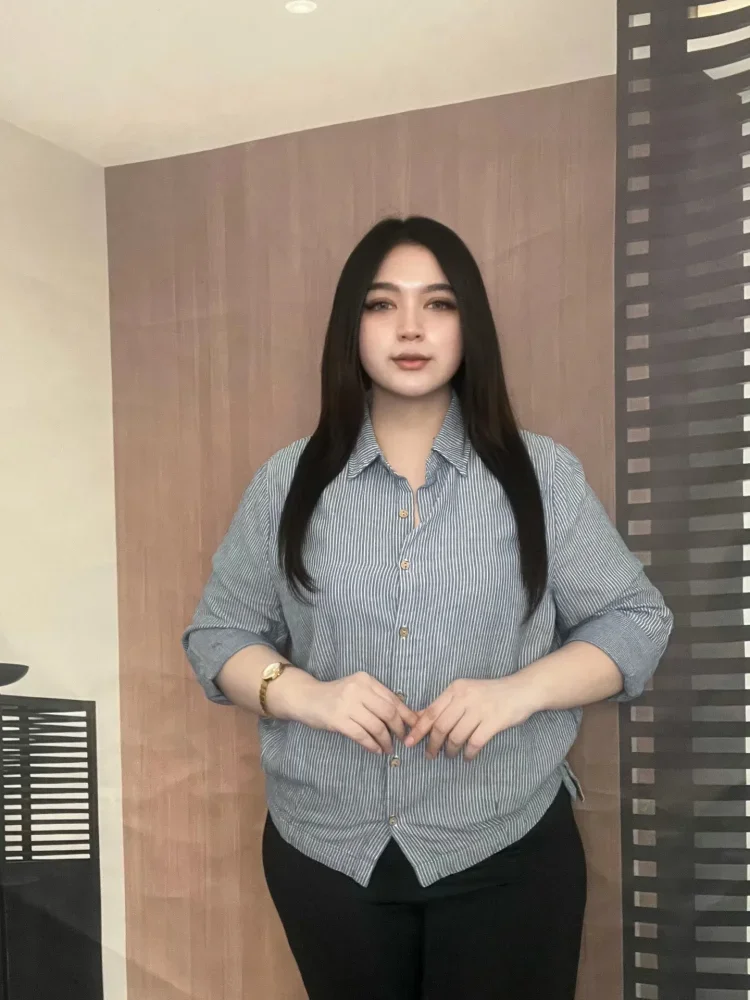 FADFAD Kemeja wanita lengan panjang model longgar motif bergaris kasual