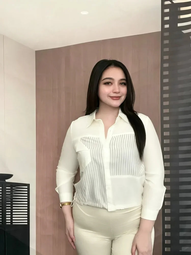 FADFAD Kemeja motif bergaris dengan kancing aktif berlengan panjang gaya trendi