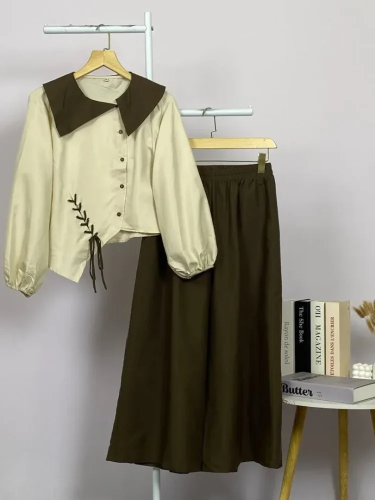 ASAYA Atasan lengan panjang gaya retro dengan desain tidak beraturan dan hiasan tali, dipadukan dengan celana panjang polos