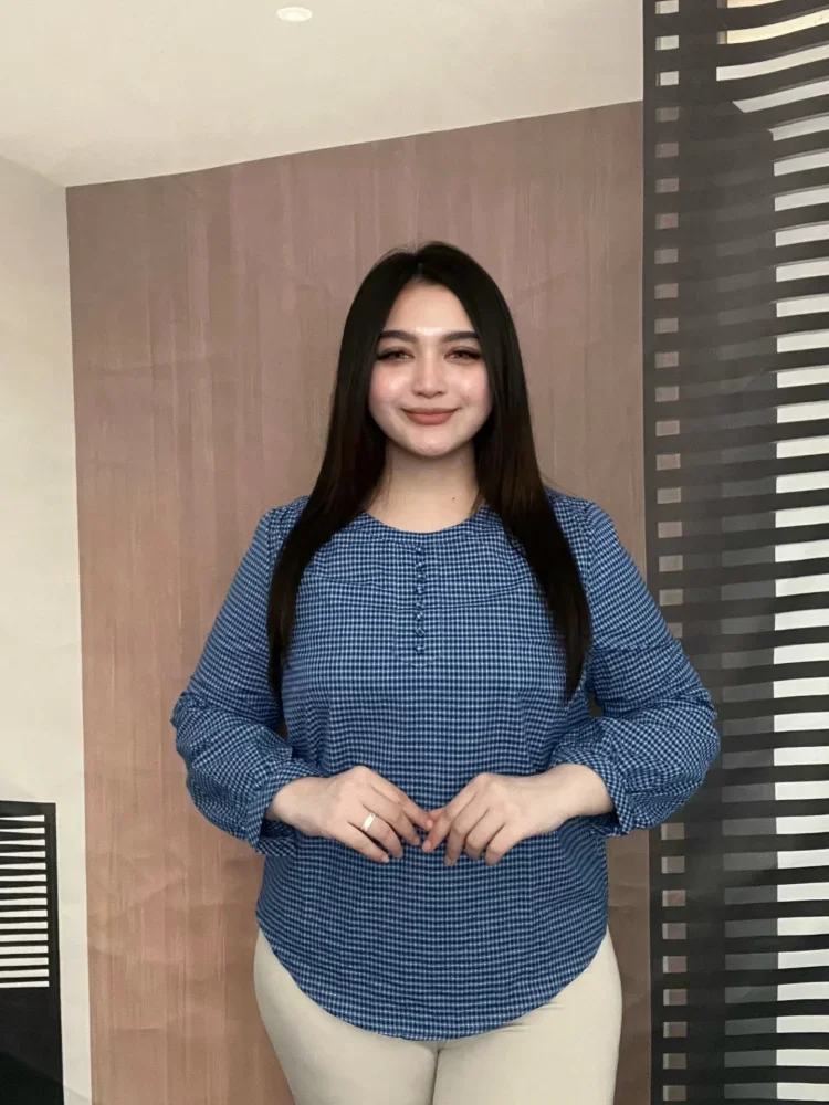 FADFAD Atasan kemeja kerah bulat motif kotak bergaya retro terbaru untuk wanita