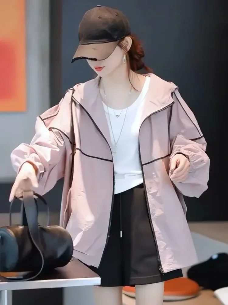CHICMORE Jaket windbreaker wanita dengan korean style