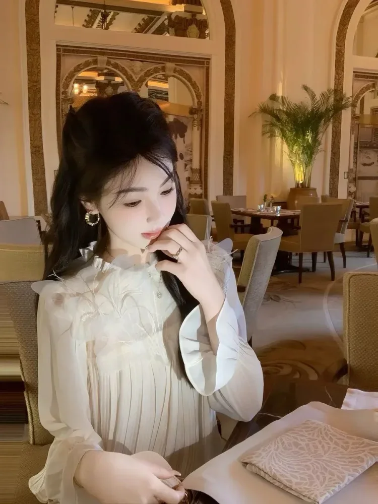 FADFAD Blouse gaya korean model unik berlengan panjang wanita feminime