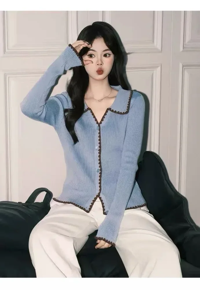 CHICMORE Atasan wanita blouse lengan panjang dengan kancing baris gaya korea elegant