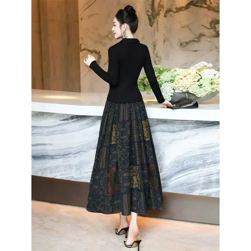 FADFAD Setelan dua potong slim-fit yang modis dan rok bermotif untuk wanita