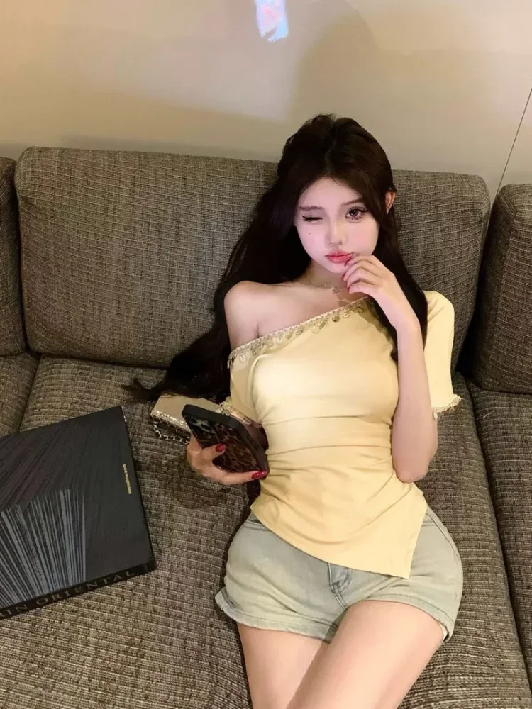 CHICMORE Kaos lengan pendek rumbai bahu terbuka untuk wanita