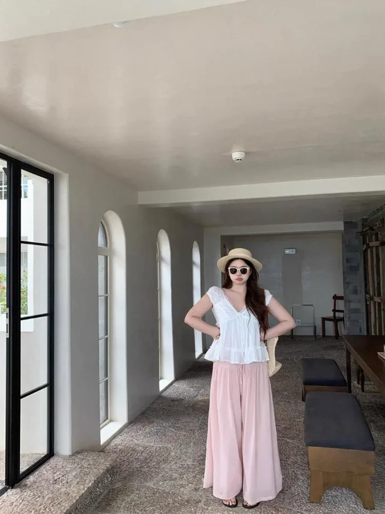 CHICMORE Atasan wanita kasual lengan pendek dengan kerah leher v-neck model baru
