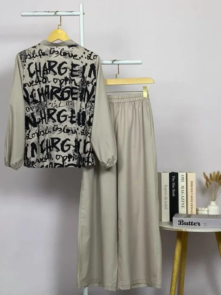 ASAYA Setelan kemeja lengan panjang dan celana panjang wanita dengan desain cetakan patchwork dan kancing buatan tangan