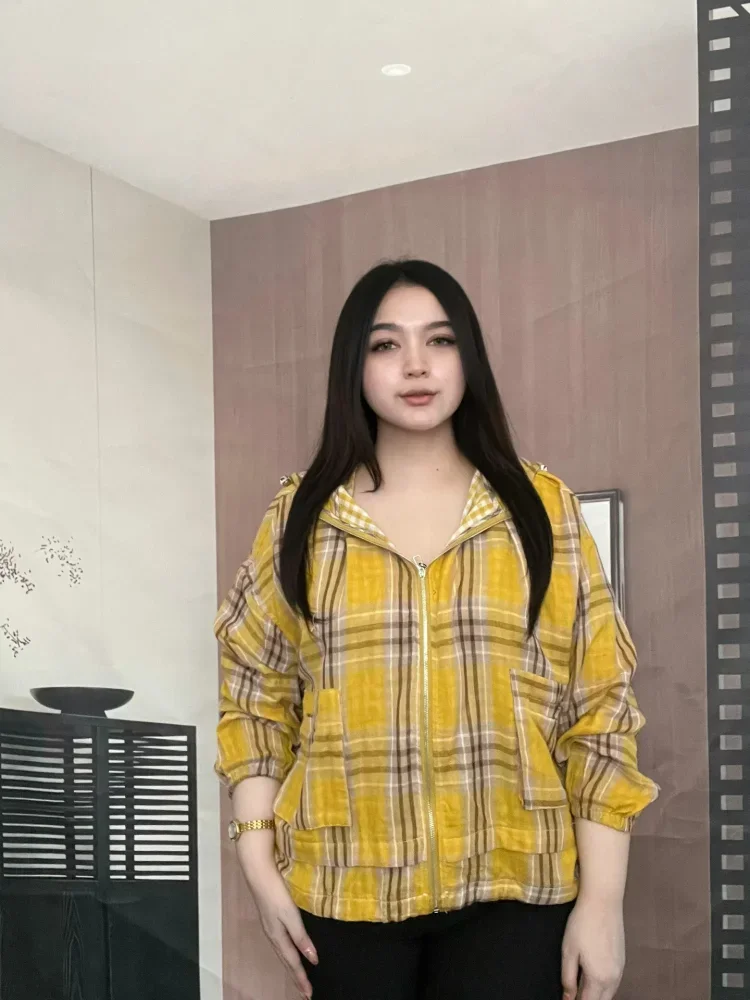 FADFAD Atasan gaya kasual retro lengan panjang dan model terbaru wanita