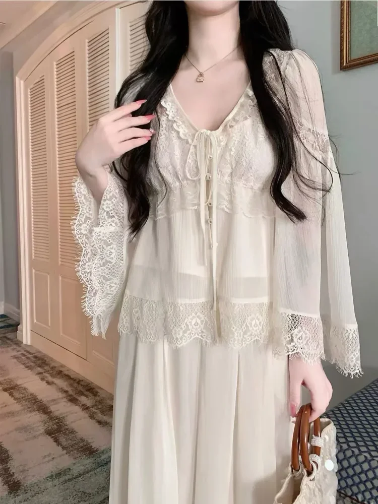 CHICMORE Atasan wanita blouse lengan panjang model longgar kerah v neck klasik