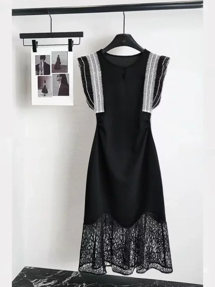 FADFAD Gaun kerah leher bulat tanpa lengan dengan rok model a-line kasual