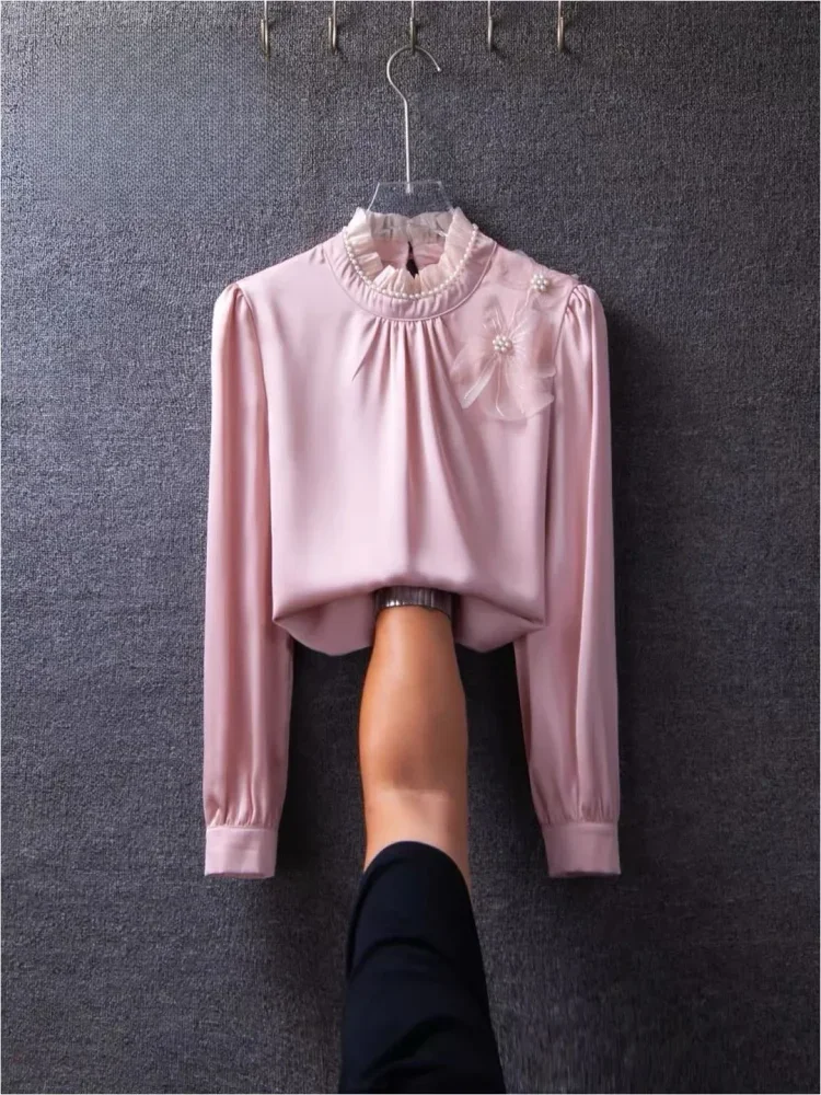 FADFAD Blouse wanita feminime dengan variasi bunga cantik dan lengan panjang