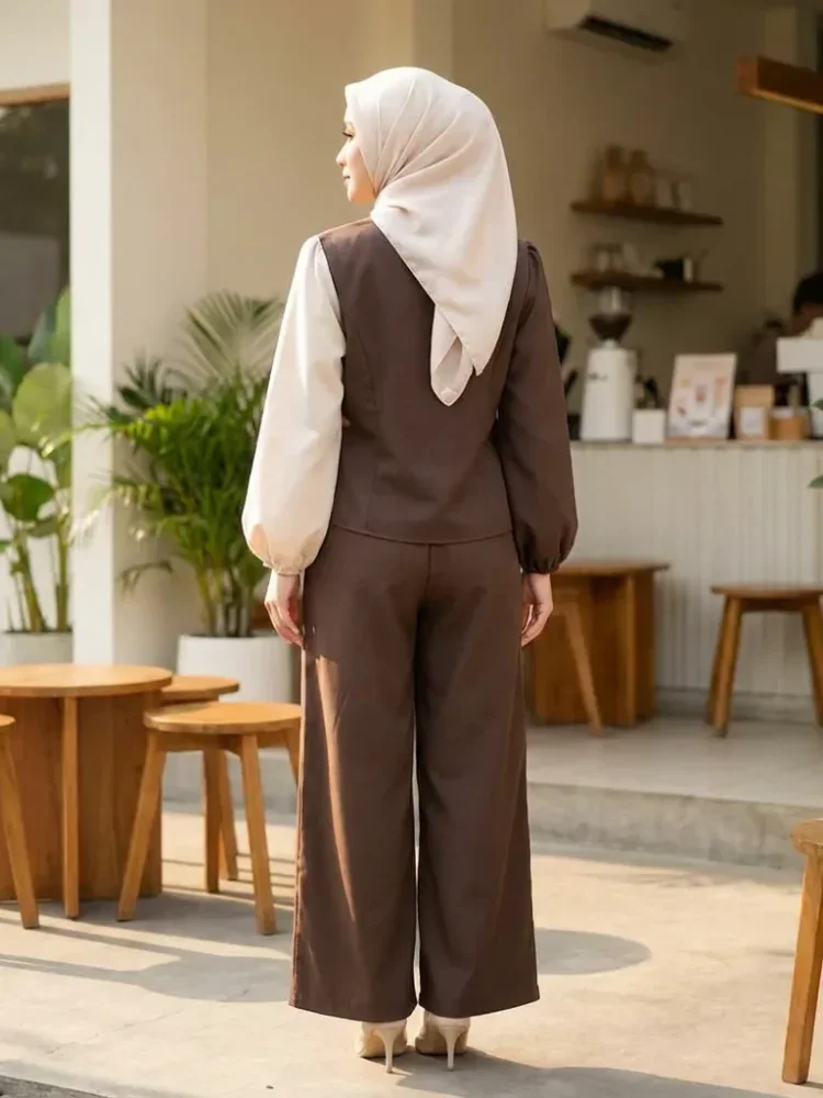 ASAYA Sabuk bergaya tidak beraturan dengan desain anyaman gigi anjing sangat cocok dipadukan dengan atasan lengan panjang dan celana panjang polos,