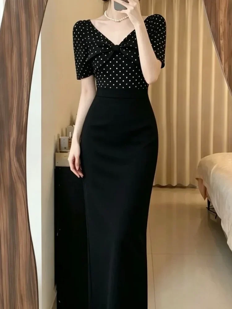 FADFAD Gaun motif polkadot lengan pendek ramping wanta terbaru