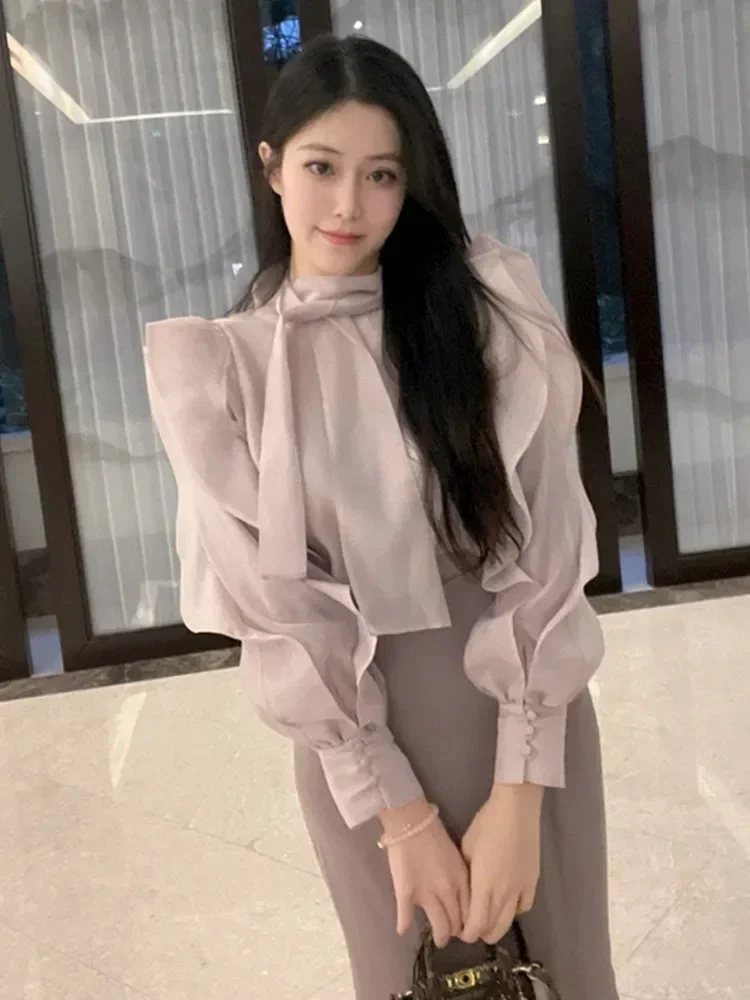 CHICMORE Atasan lengan panjang kerah dengan pita terlihat elegant