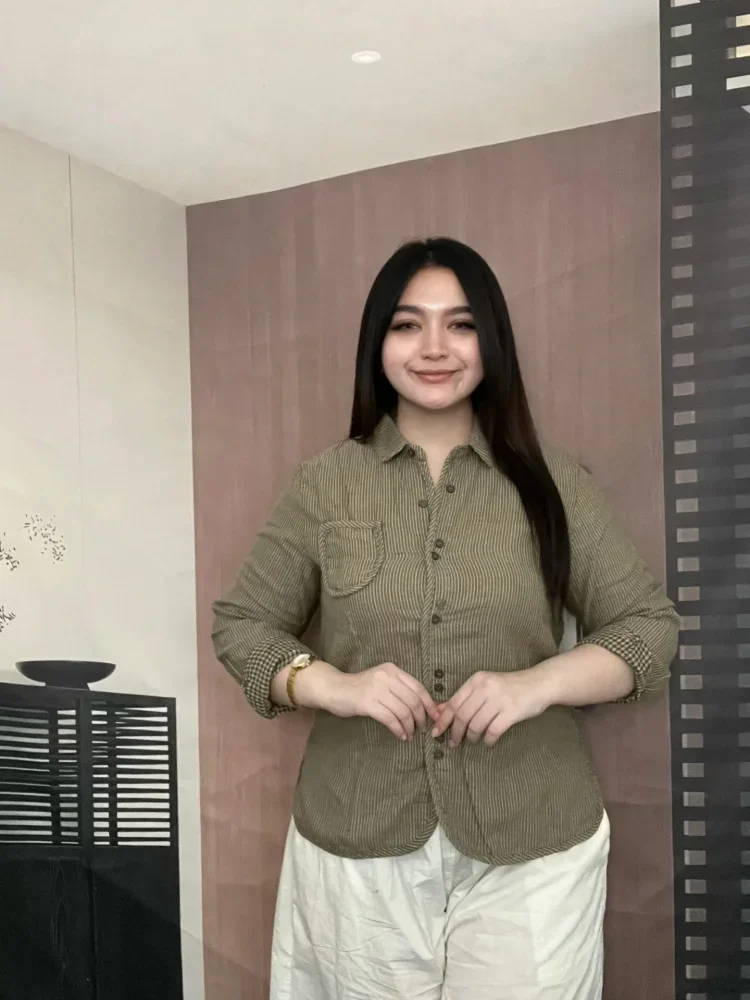 FADFAD Kemeja lengan panjang motif  bergaris gaya retro untuk wanita