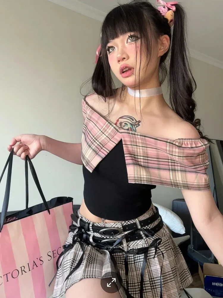 ASAYA Atasan off-shoulder wanita desain kontras motif kotak-kotak