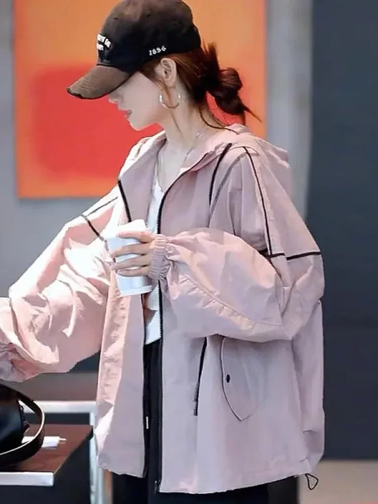 CHICMORE Jaket windbreaker wanita dengan korean style