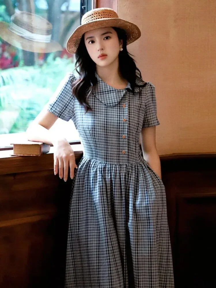 FADFAD Gaun kerah peter pan motif kotak-kotak retro untuk wanita